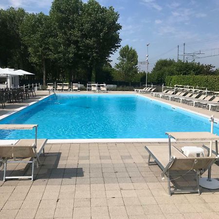 The Riverside Suite Mira Εξωτερικό φωτογραφία