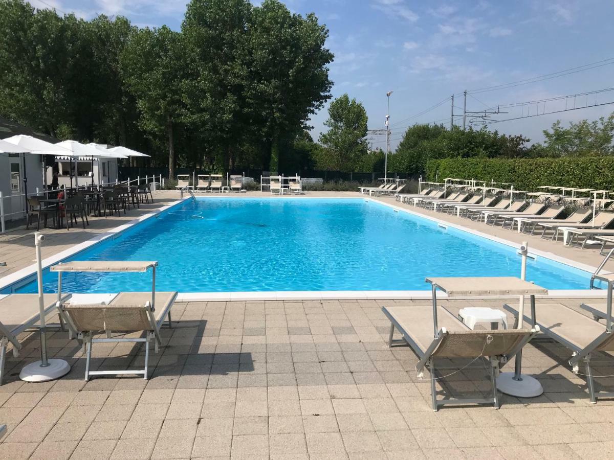 The Riverside Suite Mira Εξωτερικό φωτογραφία
